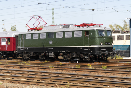  Elektrolokomotive E40 128 